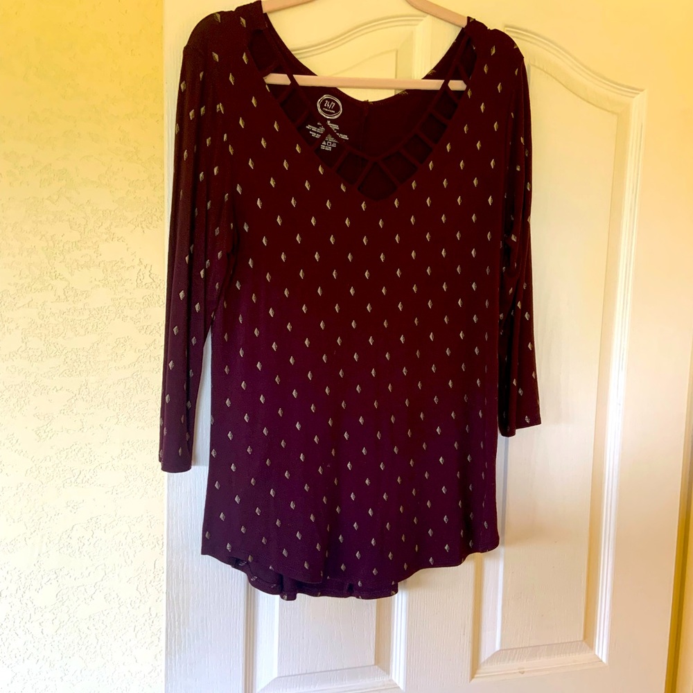 CutOut Neckline Top